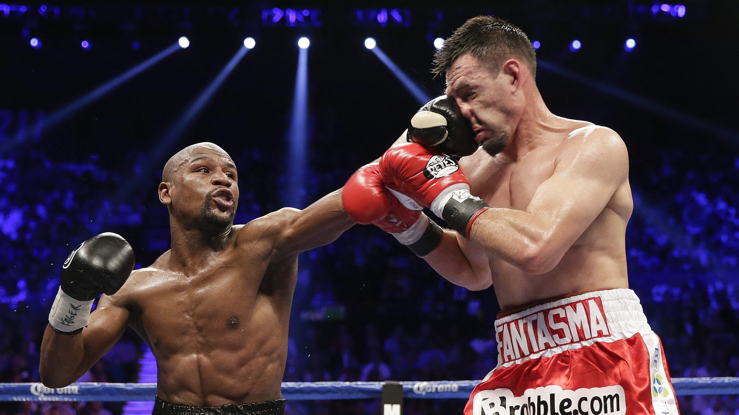 李盈莹赛点兑现，波尔图淘汰丹佛掘金晋级四强，主帅激动落泪